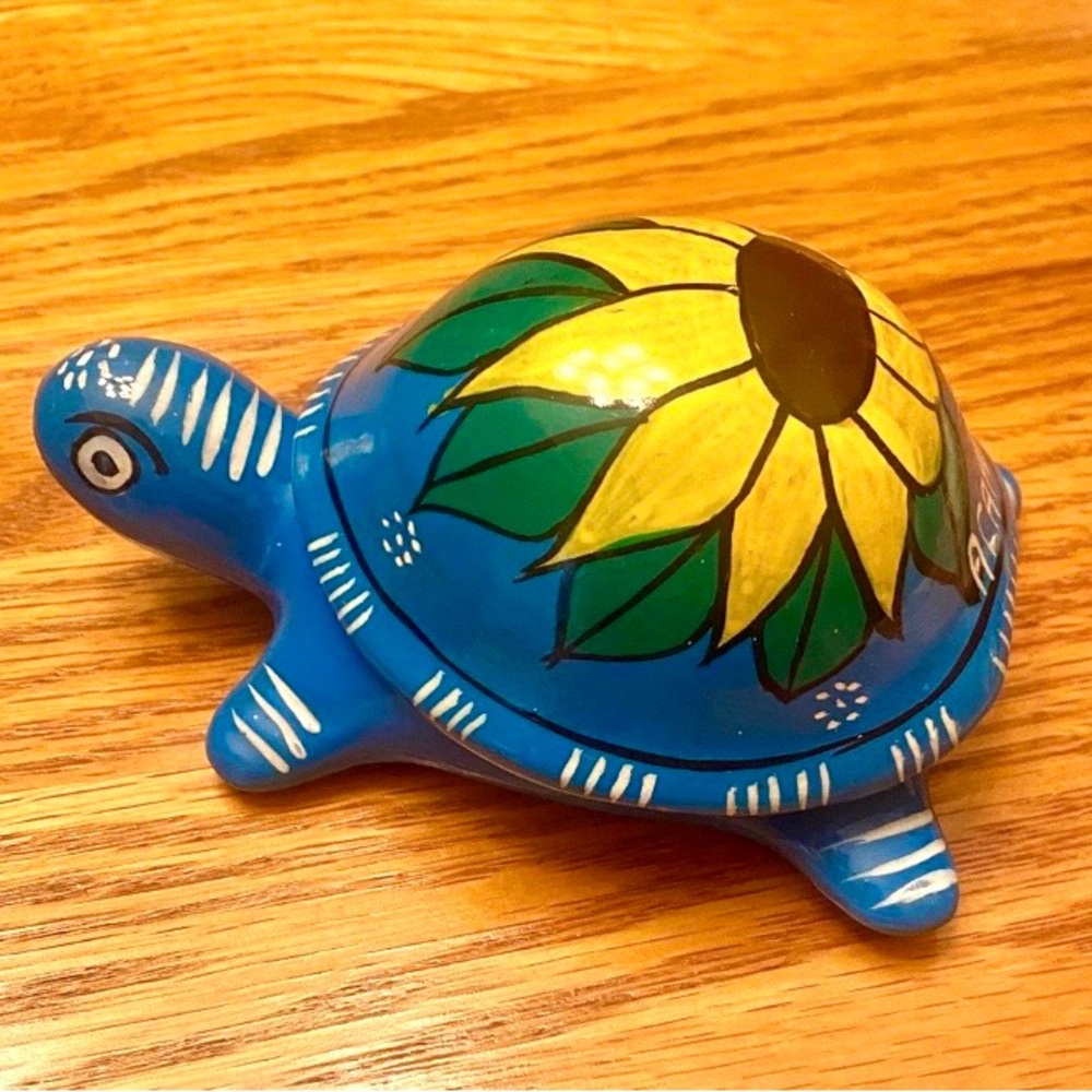 Hand-Painted Blue Yellow Sunflower Turtle Trinket Mexico Figurine Removable Lid
